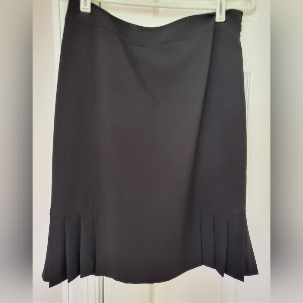 Tahari Sz4 Black Skirt